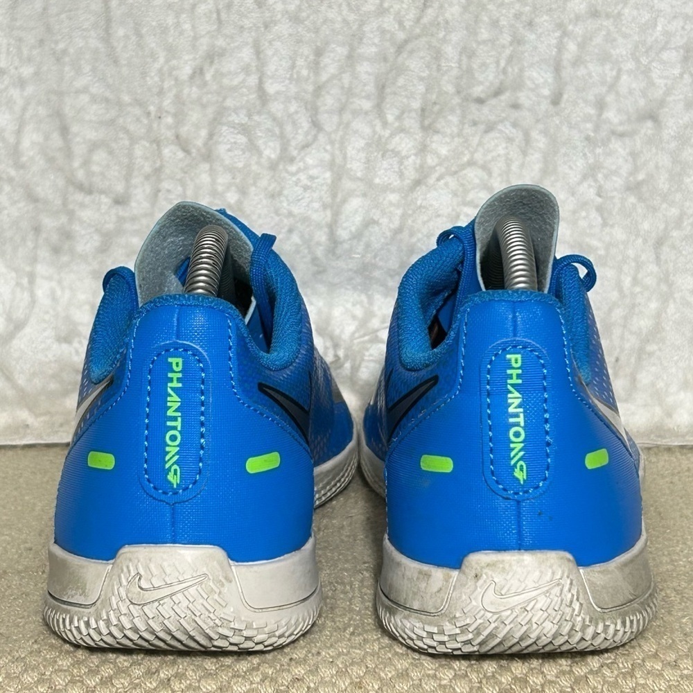 Nike Phantom GT Club IC Big Kids Blue Indoor Soccer Athletic Shoes SZ US 5.5 - Picture 4 of 11